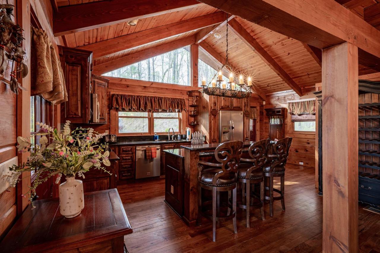Staynantahala - Smoky Mountain Cabins Aquone Buitenkant foto